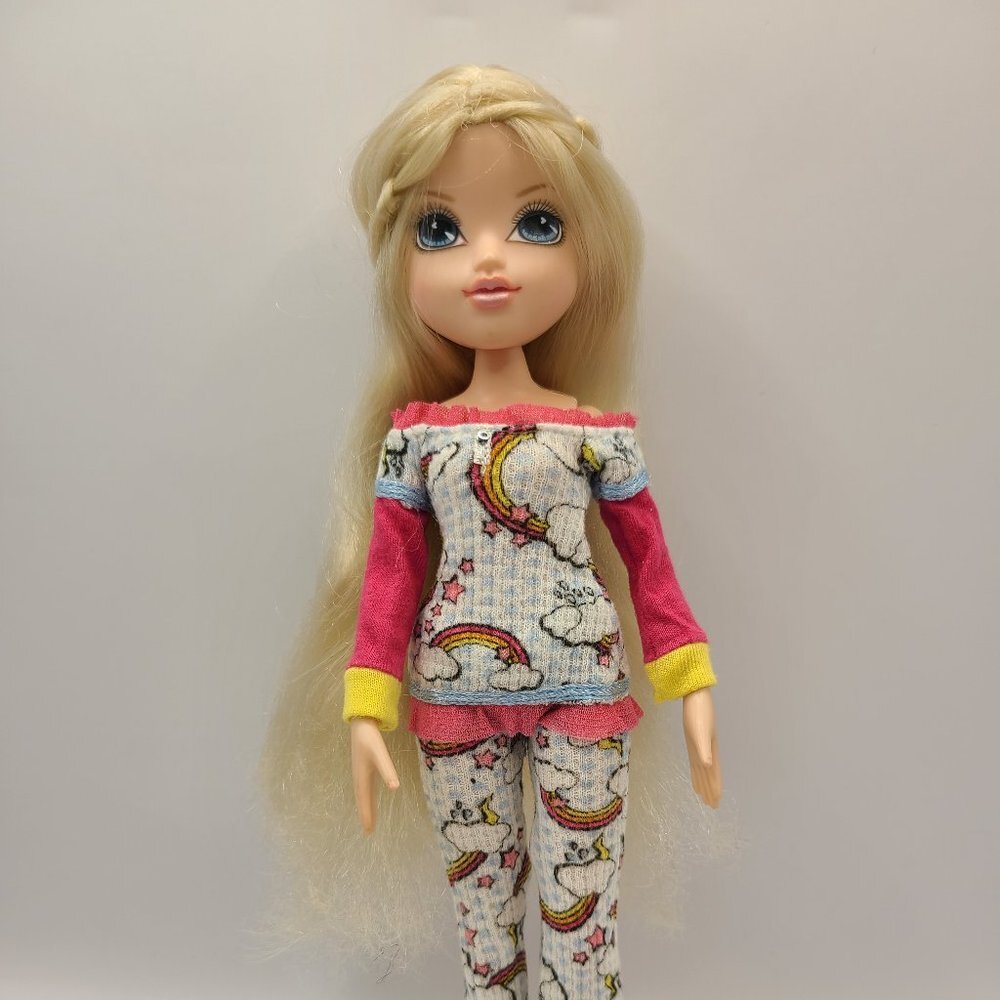 3/$30 MGA Entertainment Moxie Girlz Jammaz Avery Doll